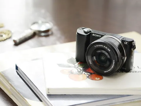 7 máy ảnh "siêu zoom" cho phượt thủ (P1)
