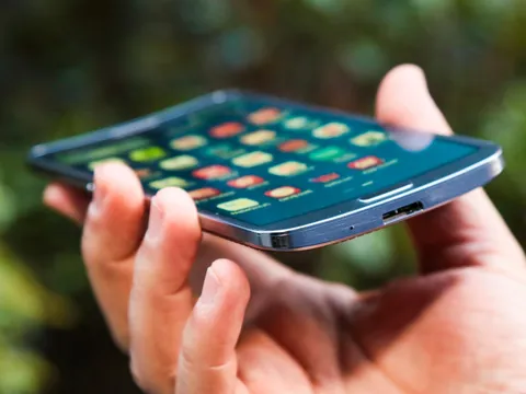 Trào lưu Smartphone màn hình cong  