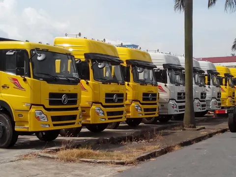 Tăng thuế nhập khẩu ô tô tải từ tháng 12/2015