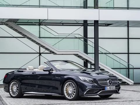 Cận cảnh Mercedes S65 AMG mui trần mới