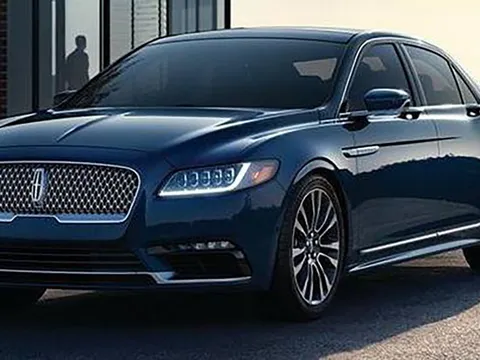 Lincoln Continental 2017 lộ diện trước giờ khai mạc Detroit Auto Show
