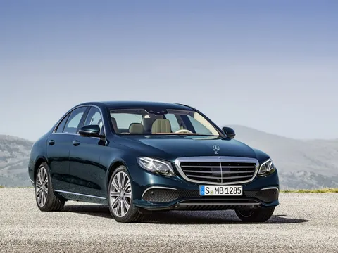 Những thông tin mới nhất về Mercedes-Benz E Class 2017