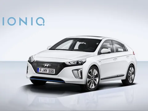Hyundai IONIQ hé lộ hình ảnh chính thức