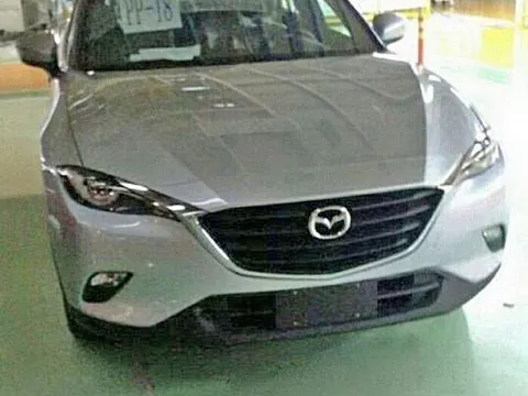 Lộ ảnh thực tế mẫu xe mới của Mazda