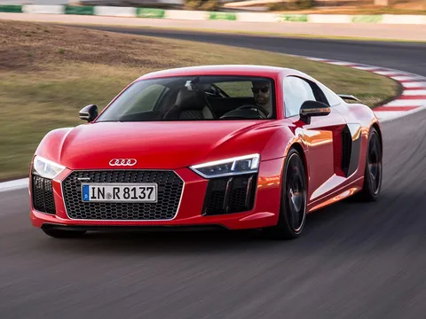 Siêu xe Audi R8 2017 đã có giá bán