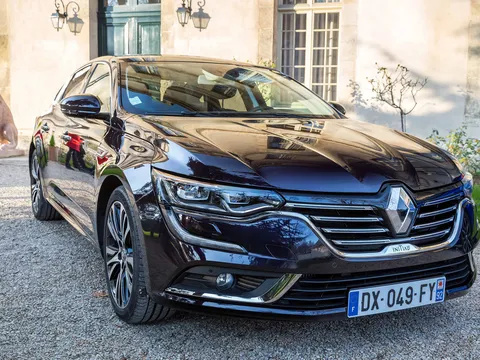 Renault giành 3 giải thưởng lớn tại Festival Ô tô Quốc tế 2016 
