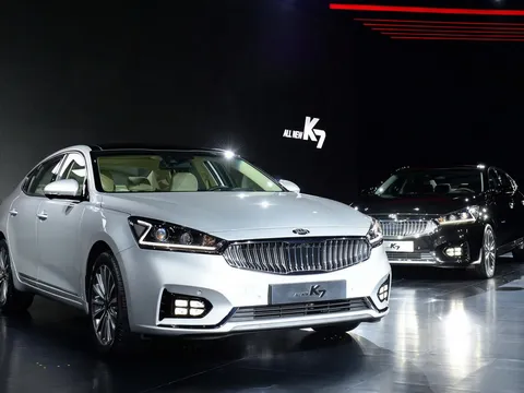 Kia Cadenza (K7) phiên bản mới ra mắt