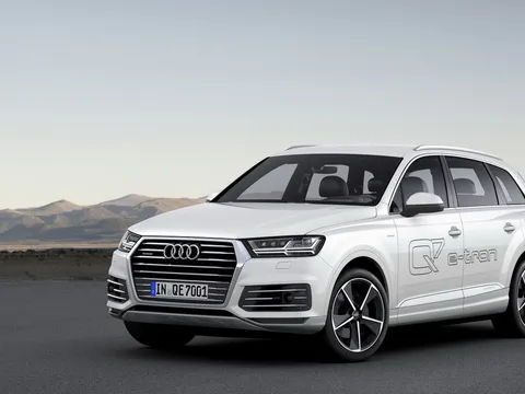 Audi Q7 E-Tron 3.0TDI công bố giá bán