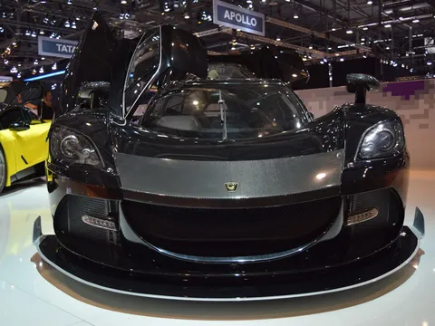 Cận cảnh siêu xe hybrid 2.000 mã lực Arash AF10 Hybrid tại Geneva Motor Show 2016