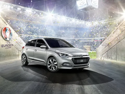 Hyundai công bố giá bán phiên bản đặc biệt của i10 và i20