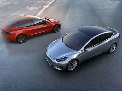 Xung quanh câu chuyện xếp hàng mua xe ô tô điện Tesla Model 3