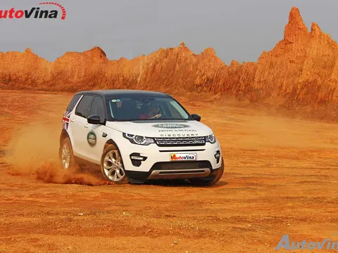 Đánh giá Land Rover Discovery Sport: Kẻ chinh phục lịch lãm