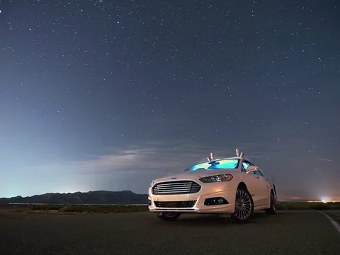 Ford hướng tới mục tiêu ra mắt hàng loạt xe tự hành vào năm 2021