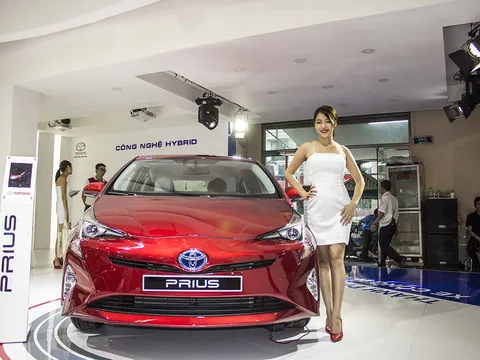 Chi tiết Toyota Prius chuẩn bị được bán chính hãng tại Việt Nam