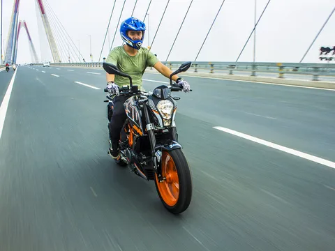 Trải nghiệm một ngày với KTM Duke 250