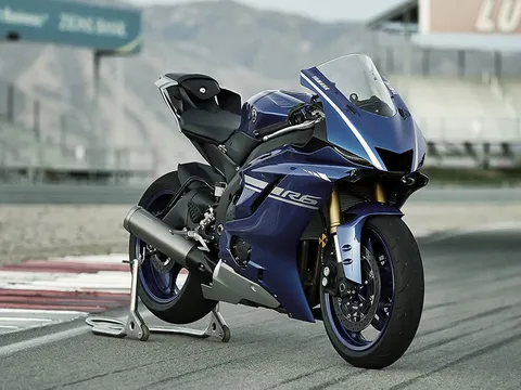 Yamaha ra mắt YZF-R6 2017