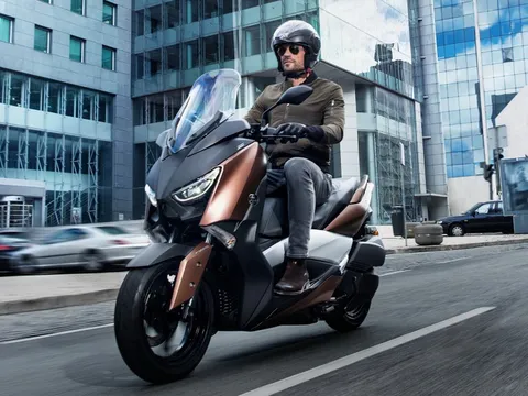 Yamaha ra mắt mẫu xe tay ga X-Max 300 2017