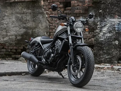 Honda ra mắt Rebel động cơ hai xy lanh mới