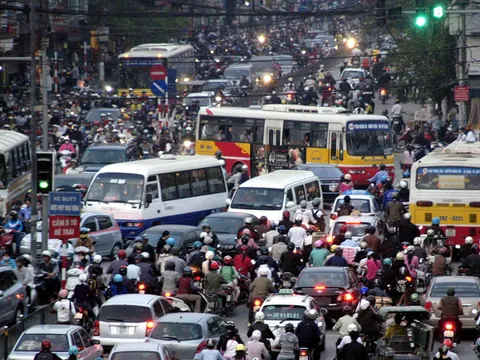 Hà Nội: Liệu sẽ có đấu giá giấy phép mua phương tiện giao thông?