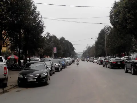 Sau Tết Nguyên Đán, Hà Nội áp dụng đỗ xe theo ngày chẵn lẻ trên nhiều tuyến phố