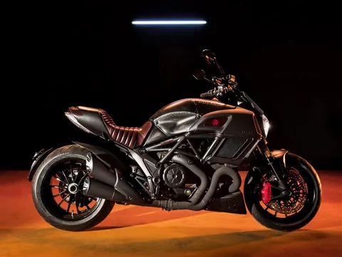 Cận cảnh "siêu mô tô" Ducati Diavel Diesel phiên bản giới hạn