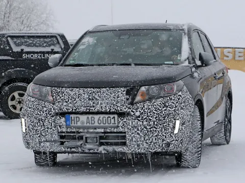 Suzuki Vitara phiên bản facelift lộ diện trên đường thử