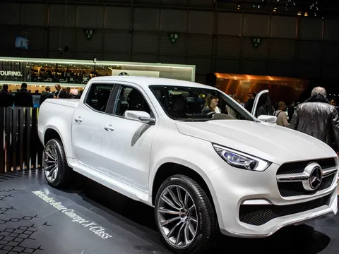 Mercedes-Benz mang mẫu bán tải X-Class tới Geneva góp vui