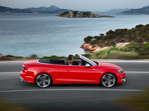 Triệu hồi 1.700 xe Audi A5 và Audi S5 đời 2017