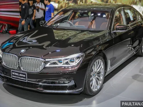 Cận cảnh M760Li xDrive 2017 - mẫu sedan đắt nhất hiện nay của BMW