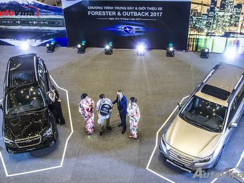 Subaru ra mắt Forester và Outback 2017 tại Hà Nội