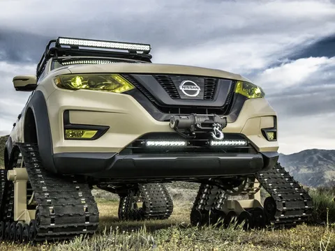 Nissan X-Trail phiên bản "độ" hệ thống bánh xích tại Mỹ