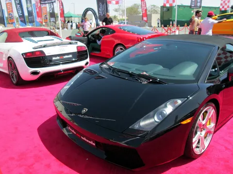 Lễ hội ô tô “Car Parts Fest 2017” - hội tụ dàn siêu xe khủng ở Hà Nội