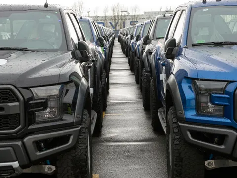 Ford mở 3 chiến dịch triệu hồi F-Series và F-150 Raptor 2018