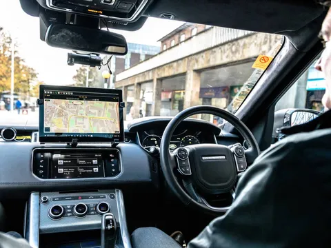 Jaguar Land Rover bắt đầu quá trình thử nghiệm xe tự lái tại Anh