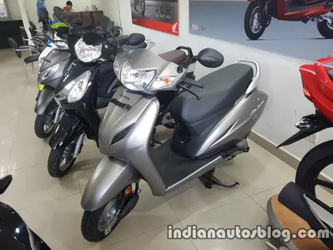 Honda lập kỷ lục tăng 56% doanh số xe máy trong tháng 11/2017
