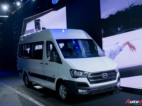 Hyundai Solati chính thức ra mắt, cạnh tranh Ford Transit