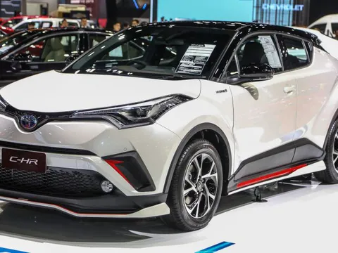 [BIMS 2019] Toyota C-HR 2019 cực ngầu với gói độ body kit GT