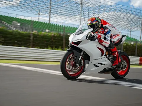 Ducati Panigale V2 2020 có thêm tùy chọn màu trắng
