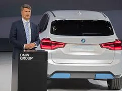 BMW tăng cường sản xuất xe điện
