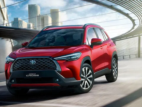 Toyota Corolla Cross 2021 sắp ra mắt tại Việt Nam