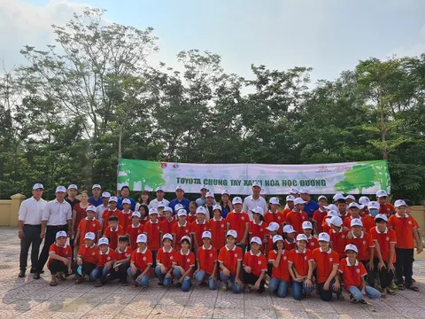 Khởi động chương trình “Toyota Chung tay xanh hóa học đường” năm 2020