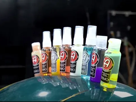 Những điều cần biết về chất tẩy rửa trong Detailing phân khối lớn