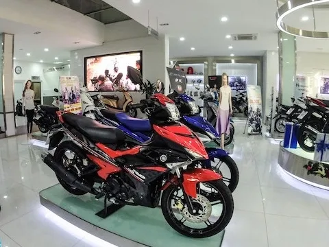 Ngấm đòn Covid-19, xe máy hot đồng loạt đại hạ giá