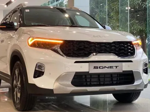 Kia Sonet tăng giá 5 triệu đồng