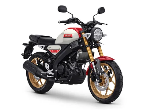 Yamaha XSR155 2022 bổ sung hai màu mới