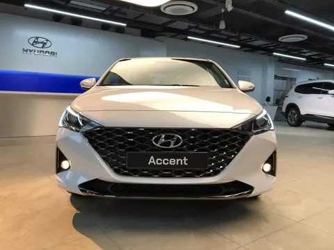 Hyundai triệu hồi dòng xe Accent và Elantra