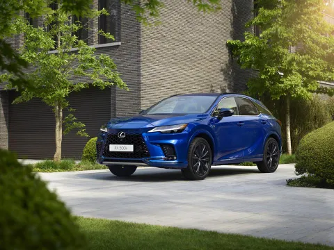 Lexus ra mắt toàn cầu dòng xe Lexus RX - crossover mới