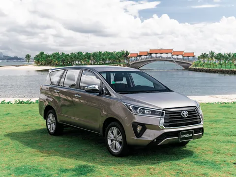Toyota Innova tiếp tục được hãng hỗ trợ một phần lệ phí trước bạ