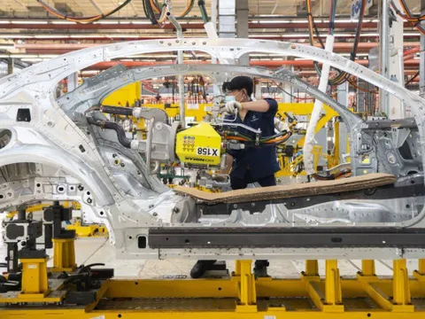 Mercedes đầu tư thêm 33 triệu USD vào Việt Nam, tích hợp loạt công nghệ lắp ráp mới