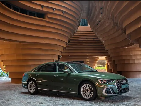 Audi Việt Nam ra mắt sedan cỡ lớn A8L 2022 với 3 phiên bản